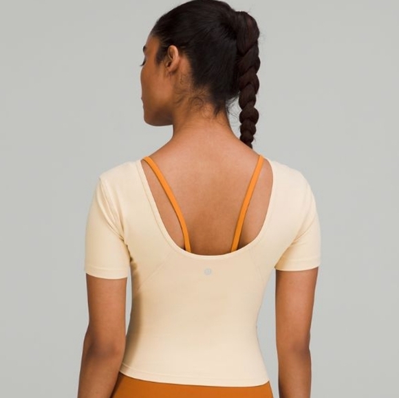Lululemon Align Tee in Prosecco - Picture 2 of 8